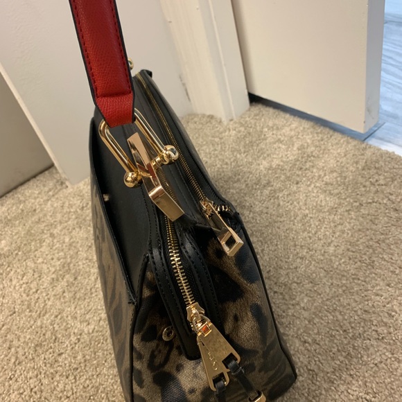 Designer bags - Picture 2 of 8